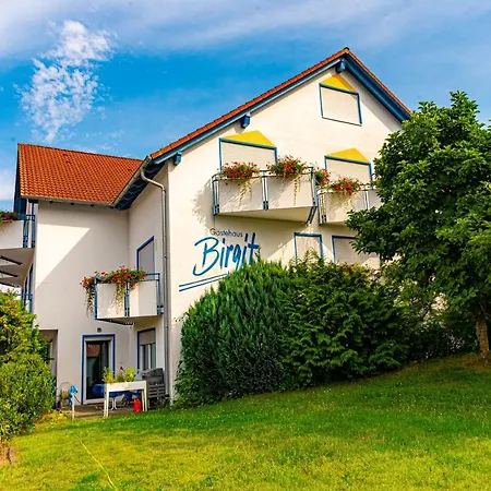 بيت ضيافة Hotelpension Gaestehaus Birgit 3*