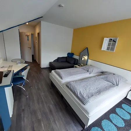 Hotelpension Gaestehaus Birgit بيت ضيافة