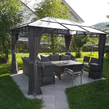 بيت ضيافة Hotelpension Gaestehaus Birgit باد ميرغنثيم