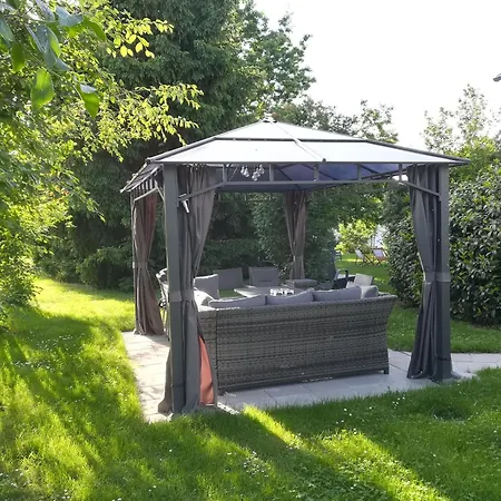 Hotelpension Gaestehaus Birgit بيت ضيافة 3*