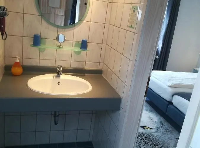 Hotelpension Gaestehaus Birgit 3*