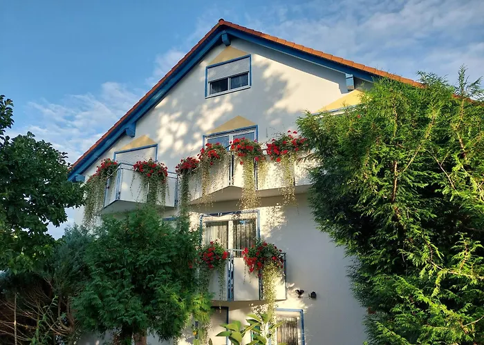 Hotelpension Gaestehaus Birgit Pensionat